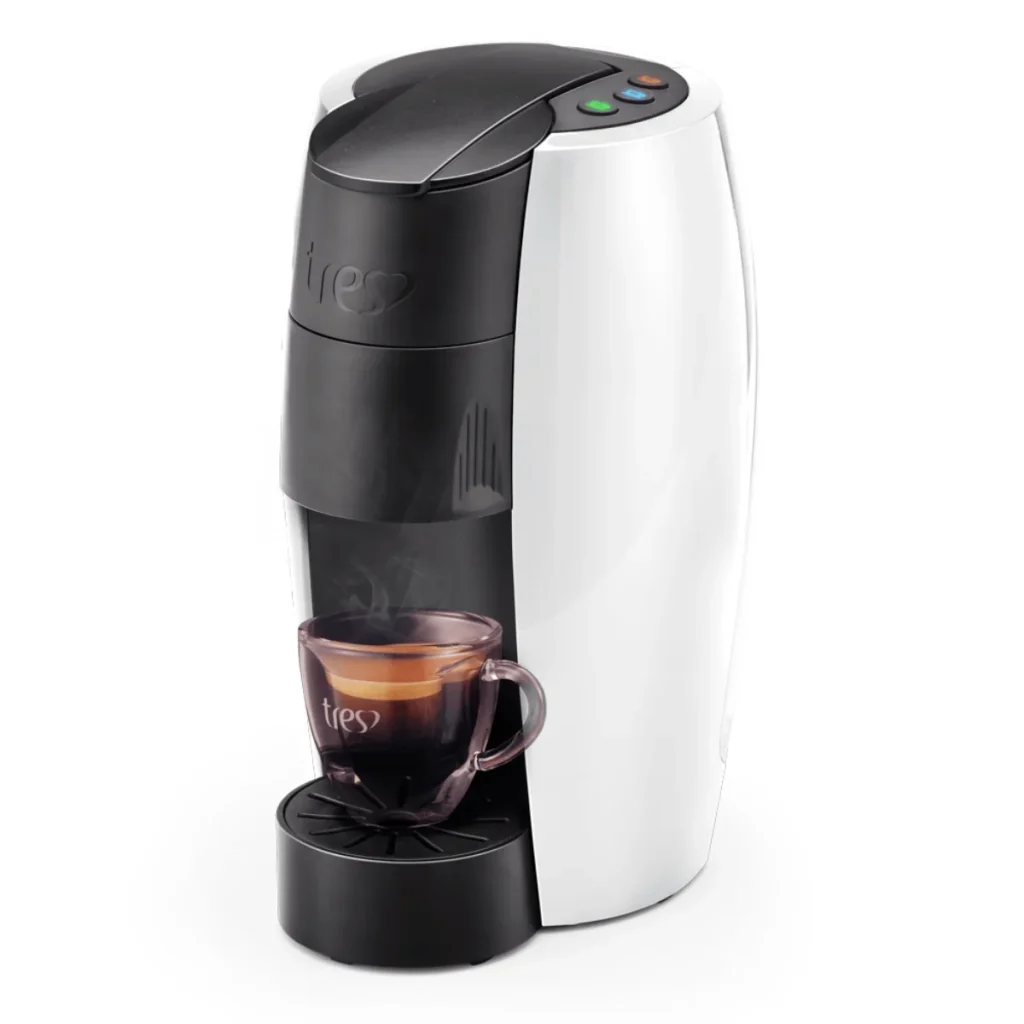 Cafeteira tres love reservatório 0,96 L design italiano